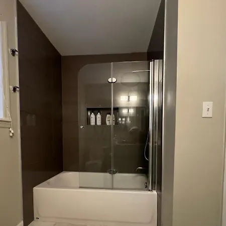 Afton Downs Aparthotel